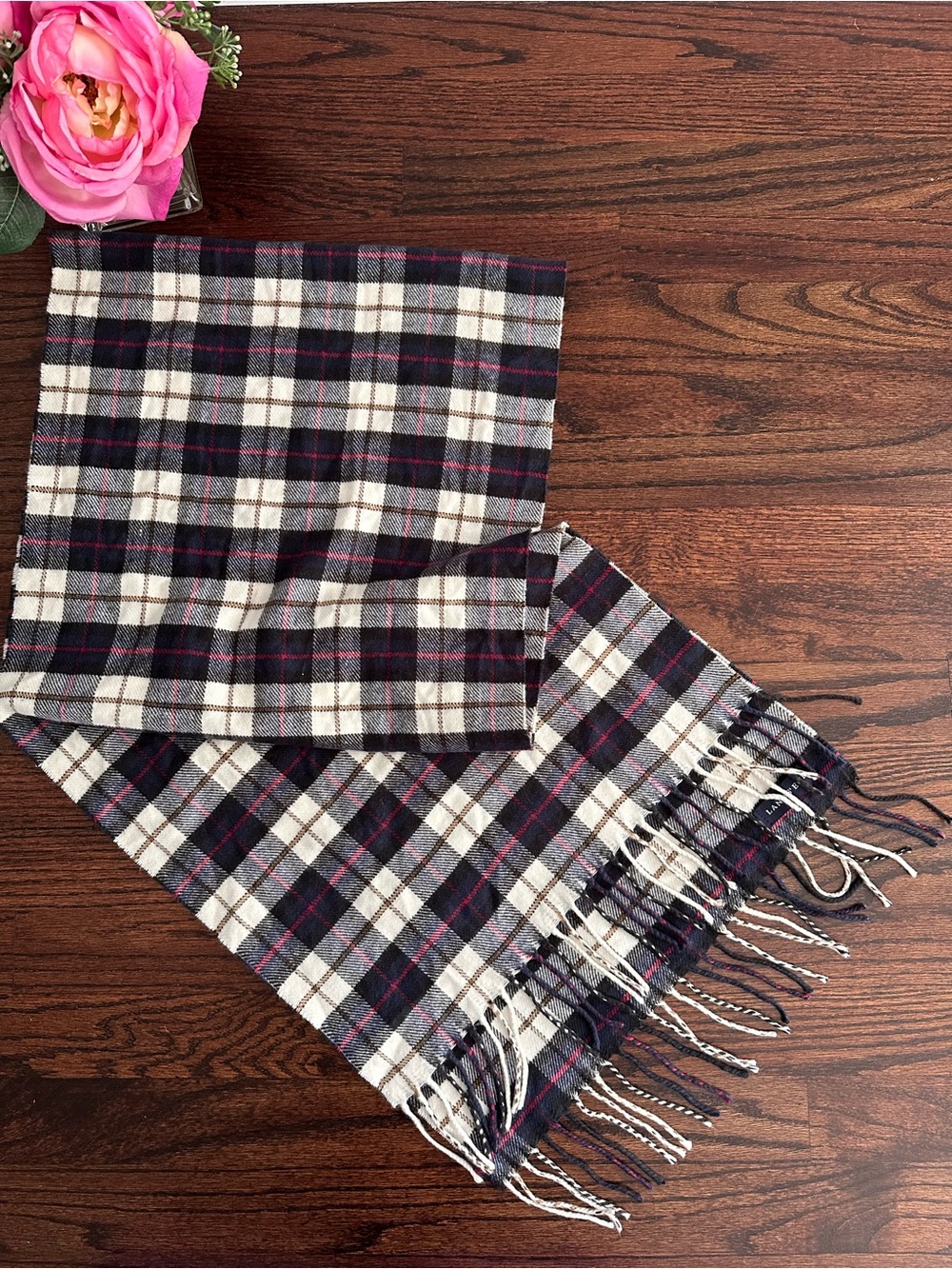 Lands End plaid fringed winter scarf